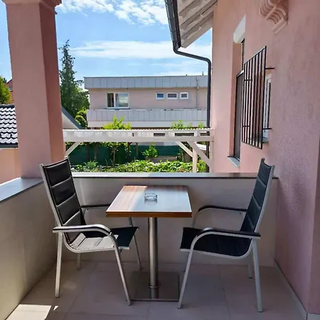 - Rx Apartment *