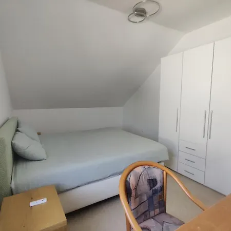 - Rx Apartment *
