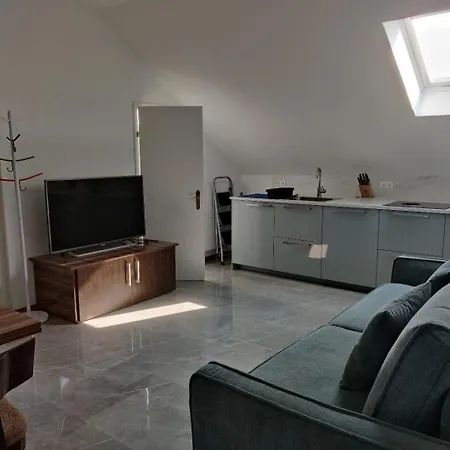 - Rx Apartment