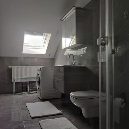 Apartment - Rx *